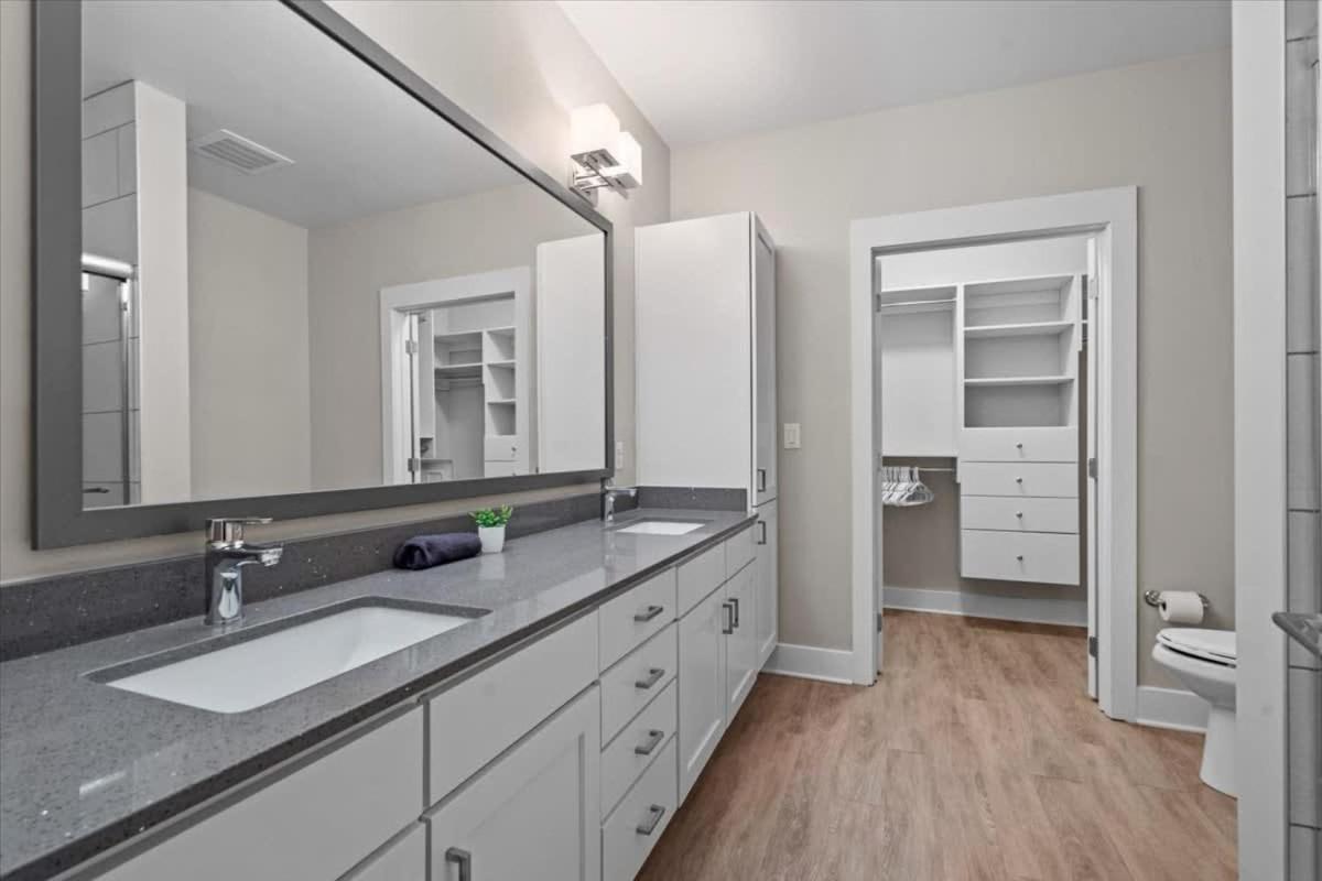 Apartamento Luxe King 2br In Waverly Charlotte